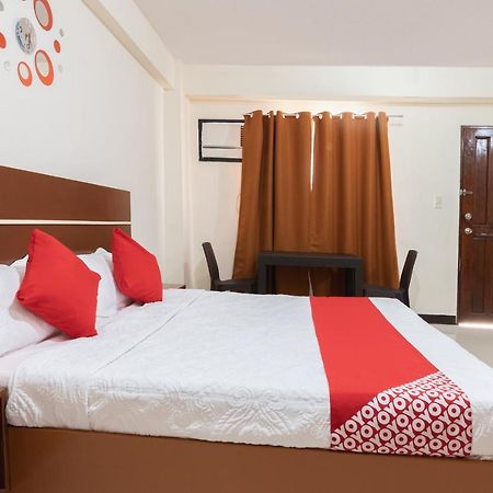 Oyo 578 Red Velvet Suites Μανίλα Εξωτερικό φωτογραφία