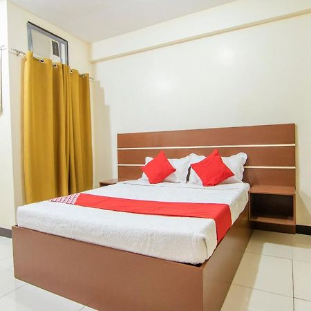 Oyo 578 Red Velvet Suites Μανίλα Εξωτερικό φωτογραφία