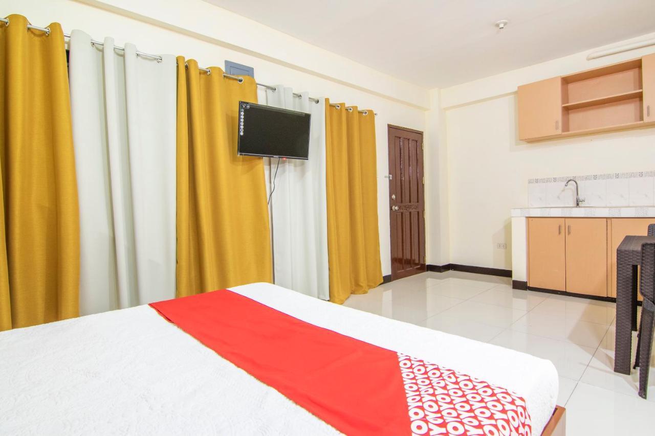 Oyo 578 Red Velvet Suites Μανίλα Εξωτερικό φωτογραφία